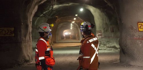 Chile Codelco con nuestra lámpara de mina