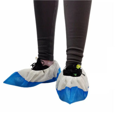 comprar los zapatos disponibles de 50gsm PP PE cubren las cubiertas resistentes del zapato del resbalón no tejido disponible de la tela Fabricación en línea