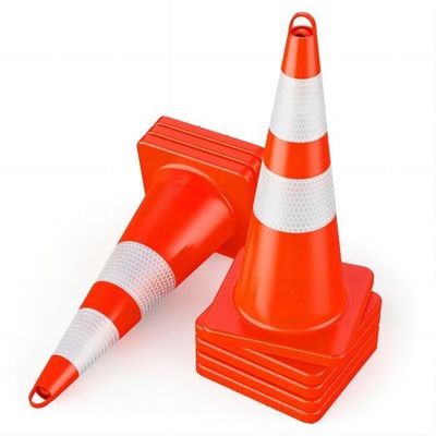 Un buen precio. Construcción anaranjada del cono de los conos de la seguridad de tráfico del PVC 1.8KG para la emergencia de cuidado en línea
