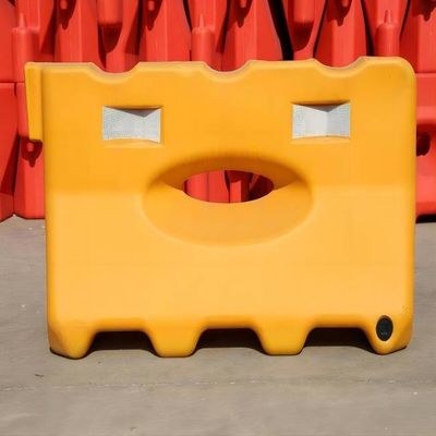 Un buen precio. Barreras plásticas temporales del camino de la seguridad PE para la seguridad 1300X650X200X400m m del camino en línea